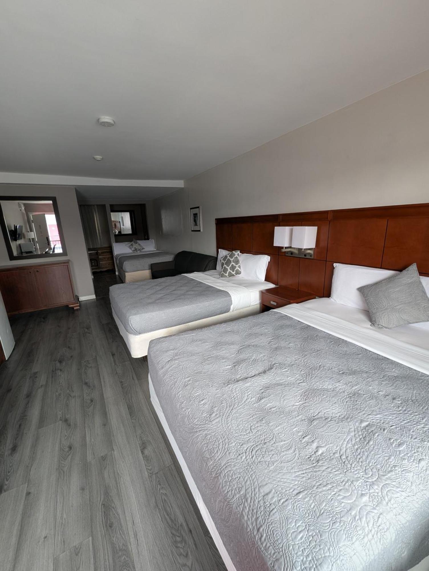 Hotel 7 Nights Niagara-Fälle